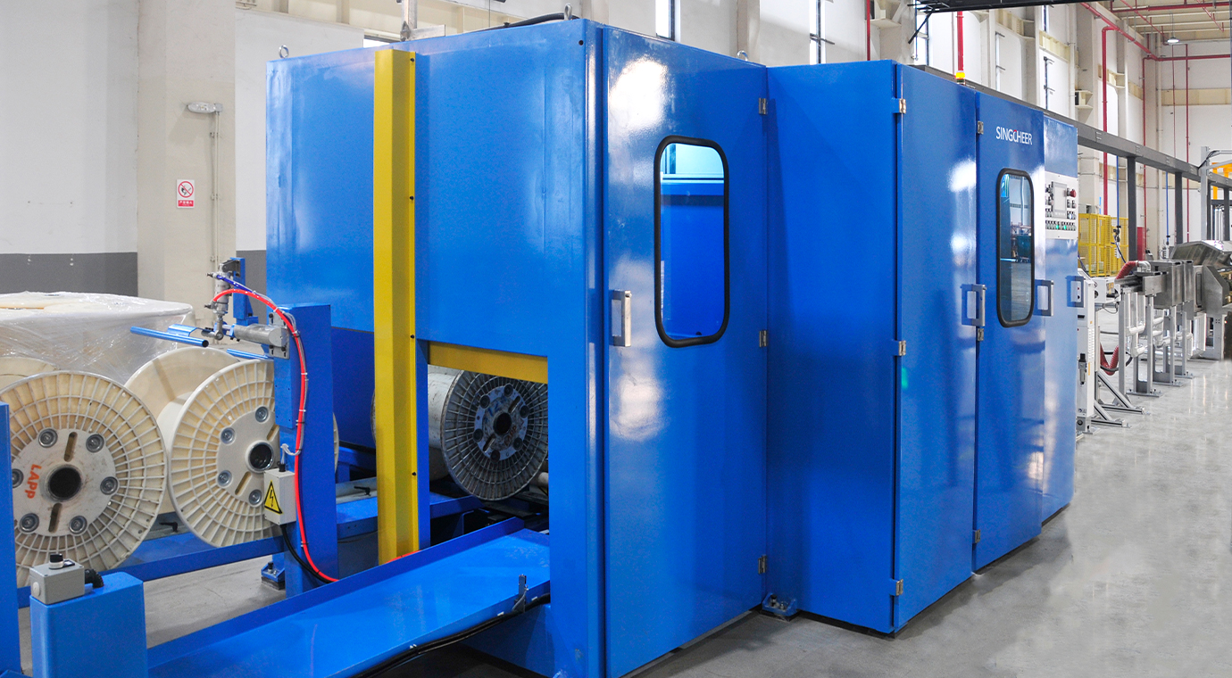 Irradiation cross-linked single-core insulated extrusion production line