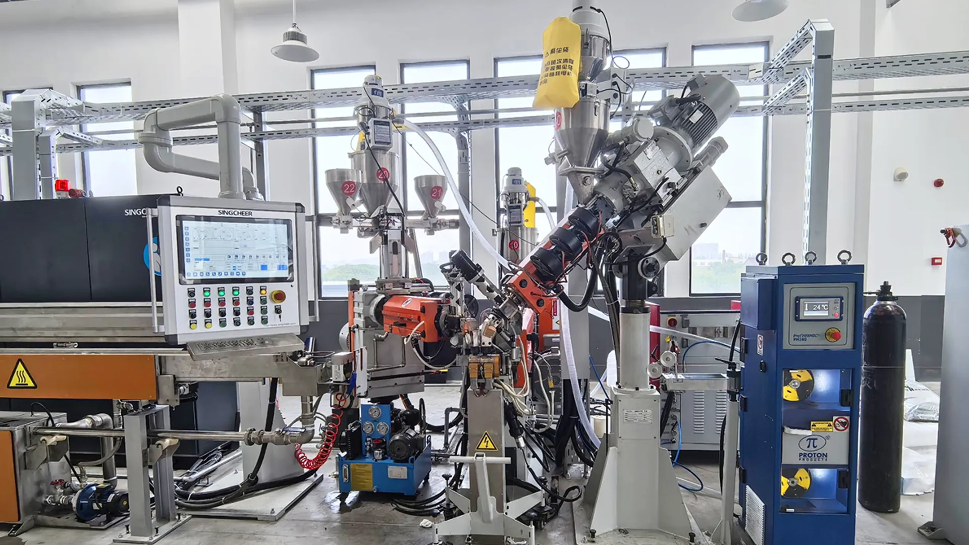 LAN 电缆绝缘高速智能挤出生产线